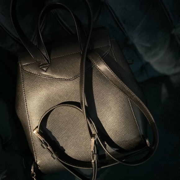 Kate Spade Vestiaire collection leather backpack - Picture 7 of 8